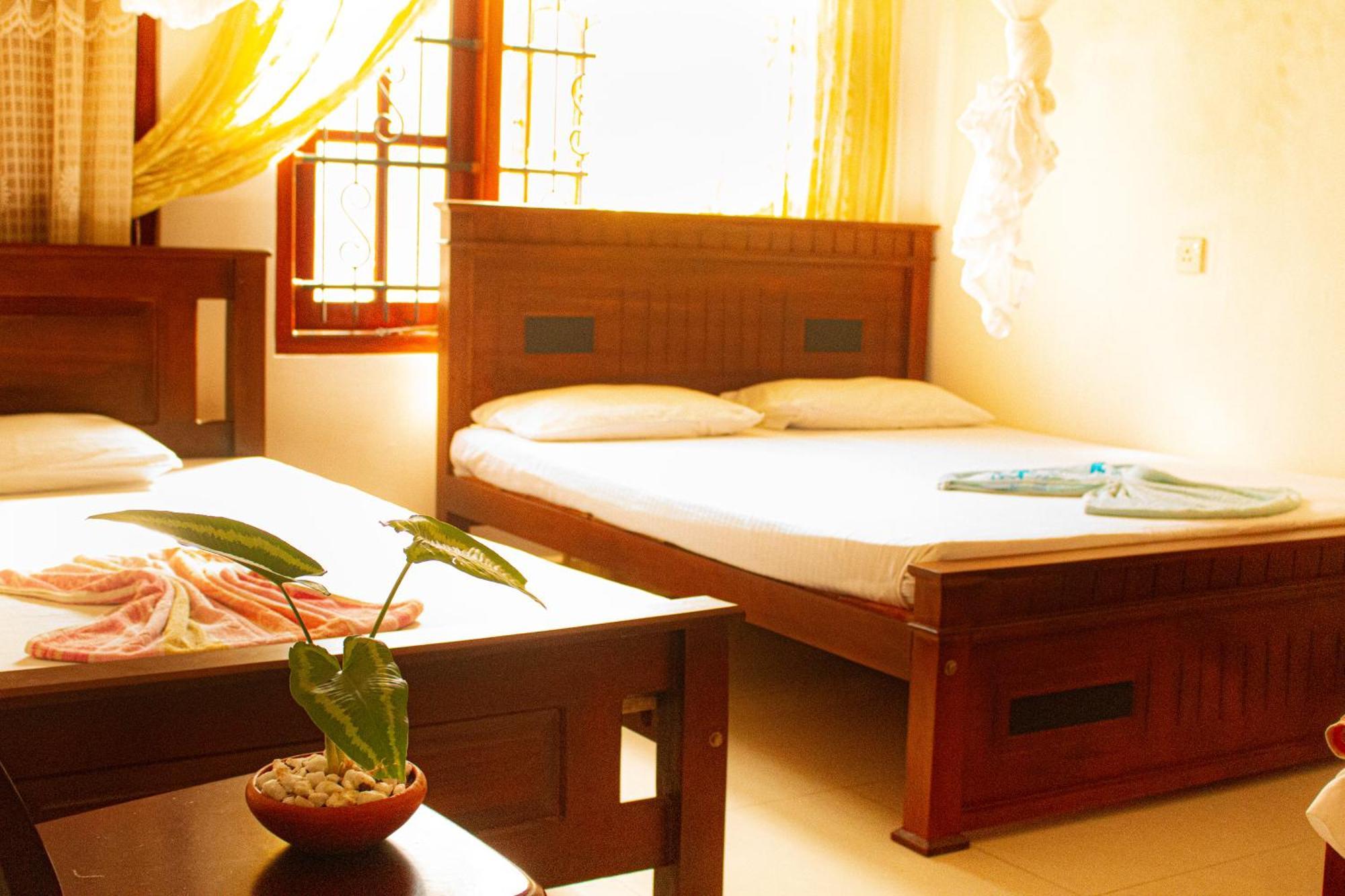 Golden Town Hostel Tangalle Luaran gambar