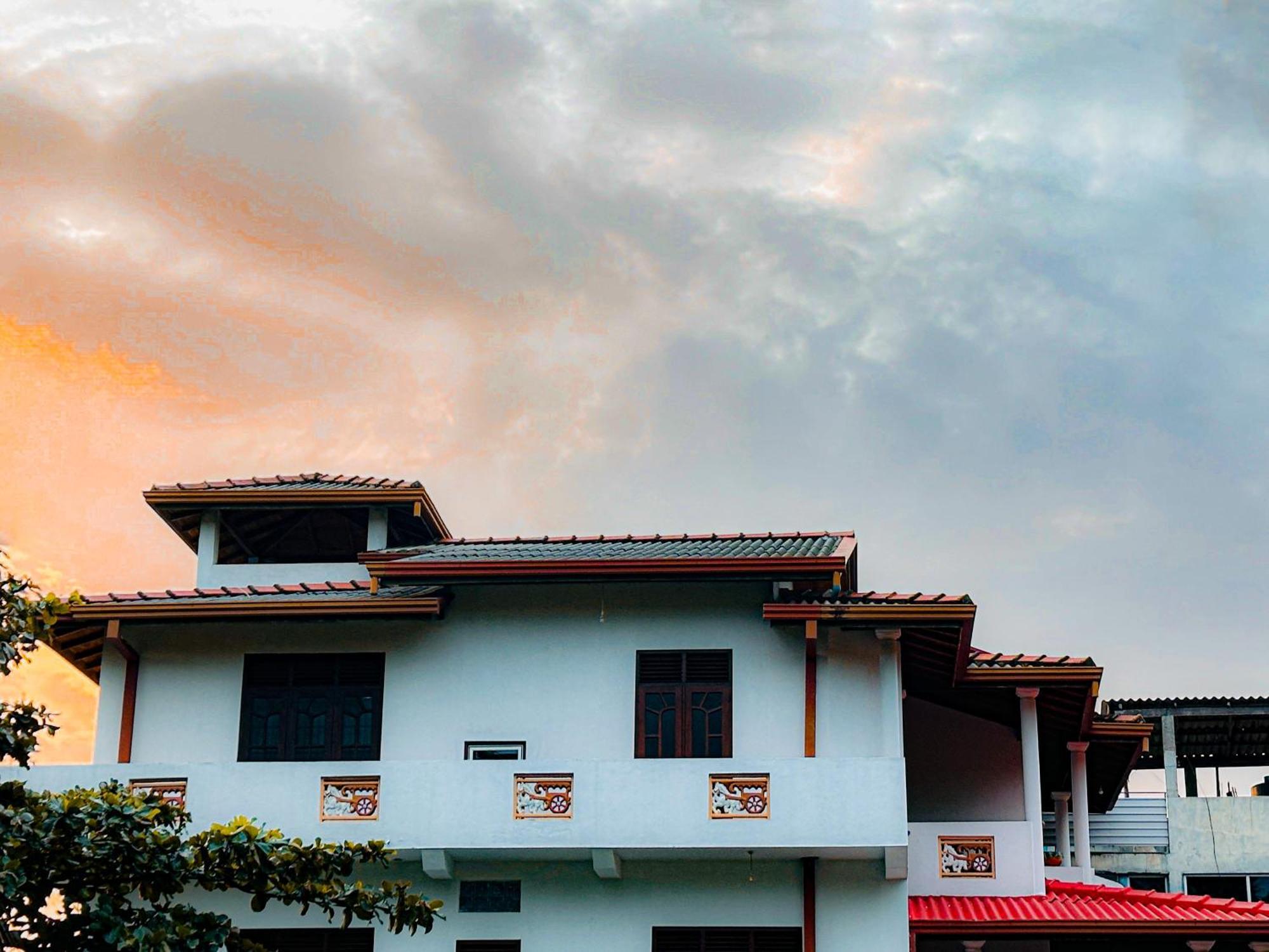 Golden Town Hostel Tangalle Luaran gambar