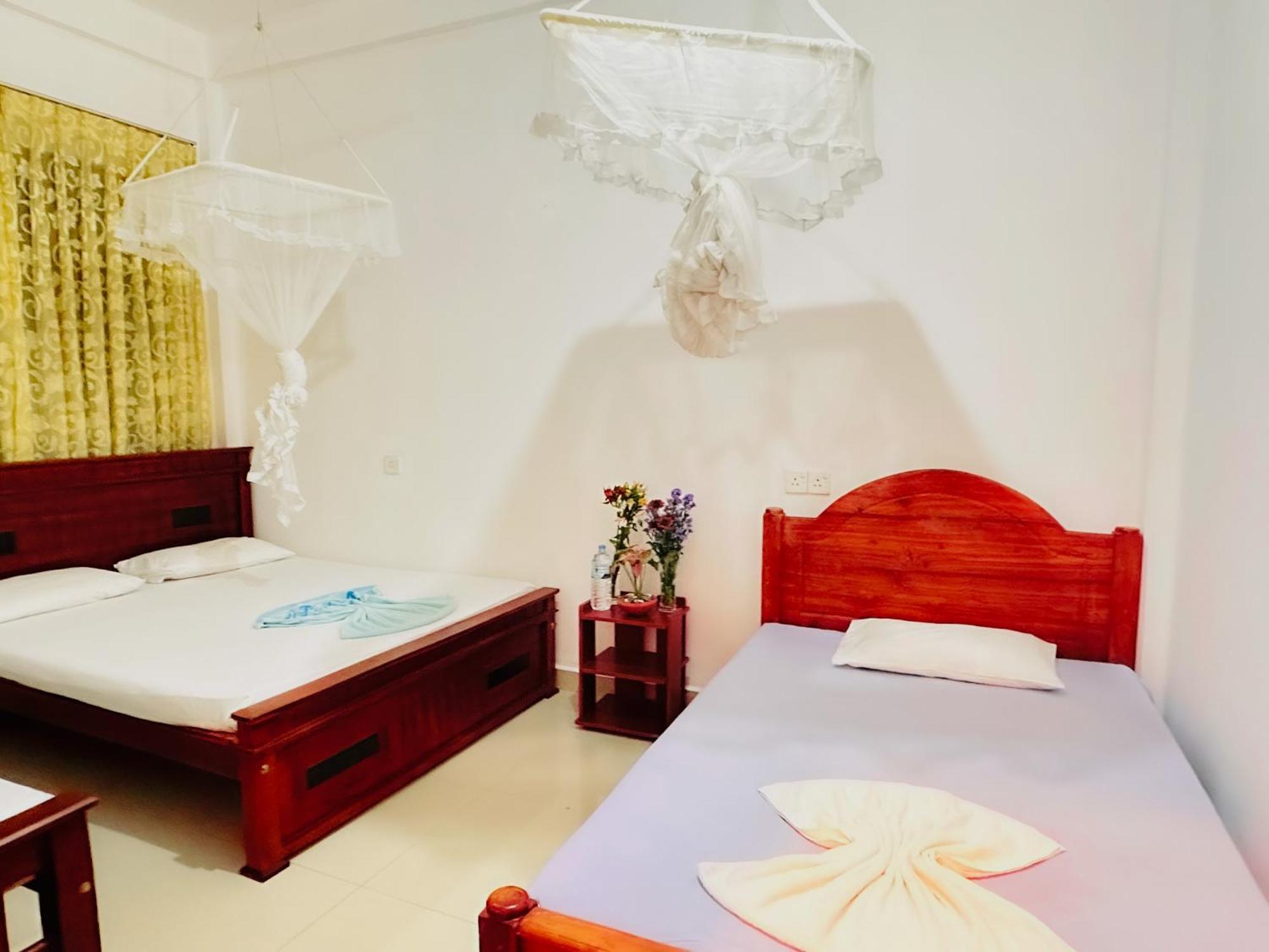 Golden Town Hostel Tangalle Luaran gambar