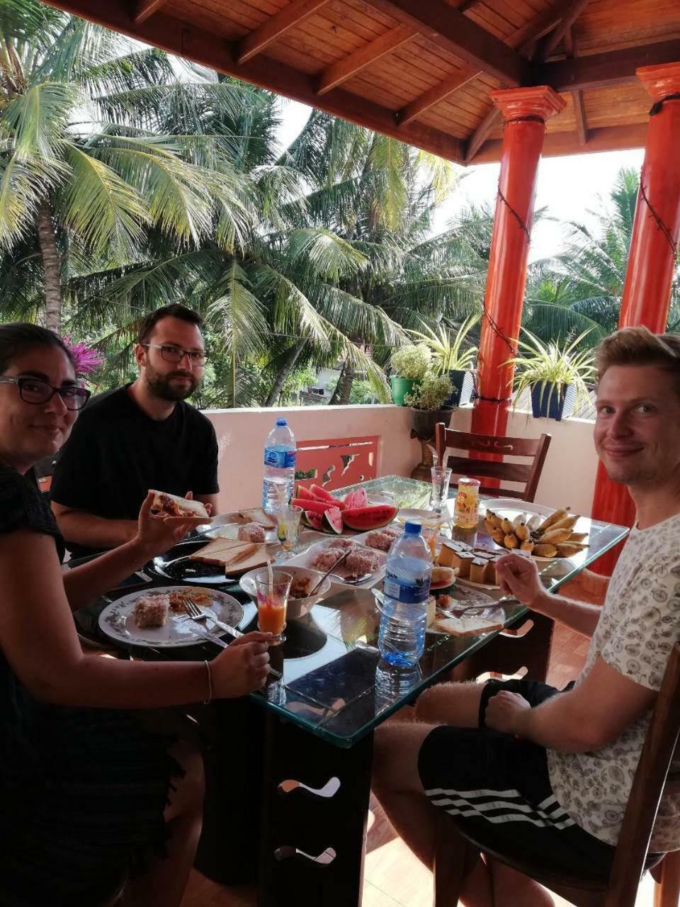 Golden Town Hostel Tangalle Luaran gambar